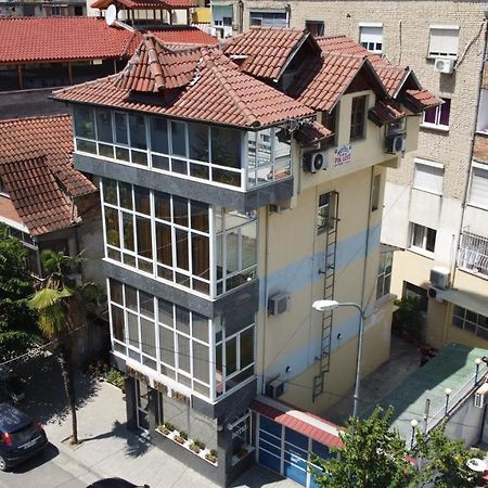 Hotel Pik Loti Tiranë Eksteriør bilde