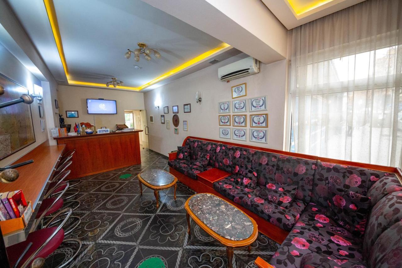 Hotel Pik Loti Tiranë Eksteriør bilde